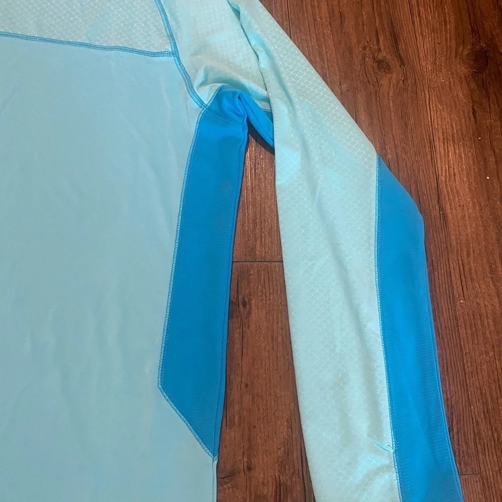 Reel Legends Aqua and Blue Rash Guard